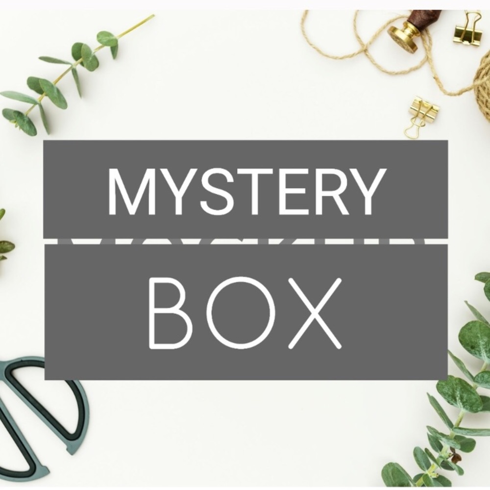 🌈✨”Me Time” LARGE mystery box (See the reviews!) - Picture 3 of 4